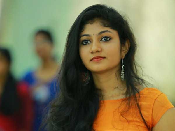 రియాక్ట్ అయిన హీరోయిన్ దృశ్య