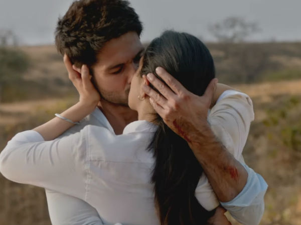 జోష్లో రెచ్చిపోయిన కియారా