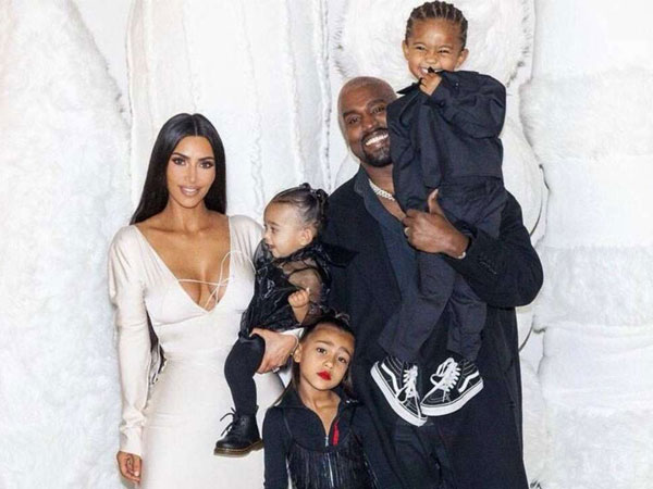Kim Kardashian welcomes fourth baby via surrogacy Kim Kardashian welcomes fourth baby via surrogacy