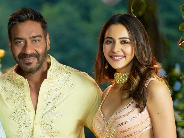 50 ఏళ్ల వివాహితుడితో ప్రేమలో