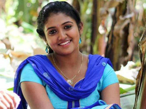 Sairat Actress Rinku Rajguru HSC Result hot topic Sairat Actress Rinku Rajguru HSC Result hot topic