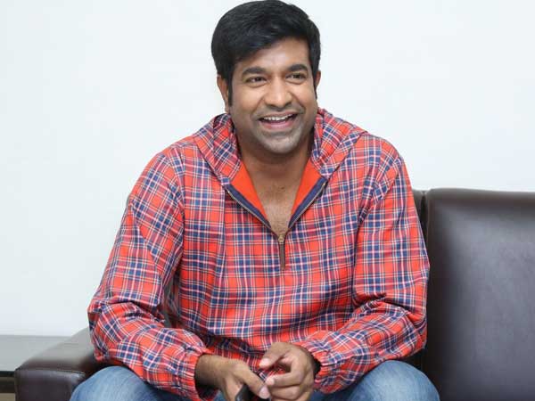 ఆలస్యానికి కారణంపై.. వెన్నెల కిషోర్