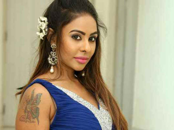 నా తల్లిదండ్రులను తప్ప...