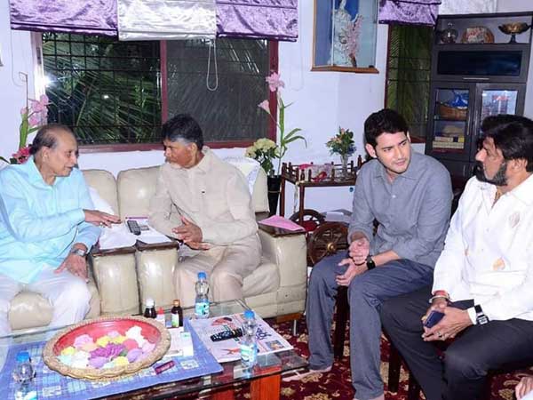విజయ నిర్మల లోటు తీర్చలేనిది