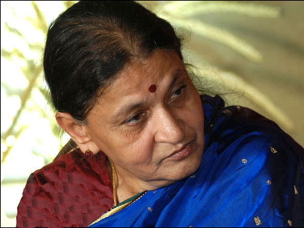 కృష్ణగారు ఏ తప్పూ చేయలేదని సమర్ధించేవారు