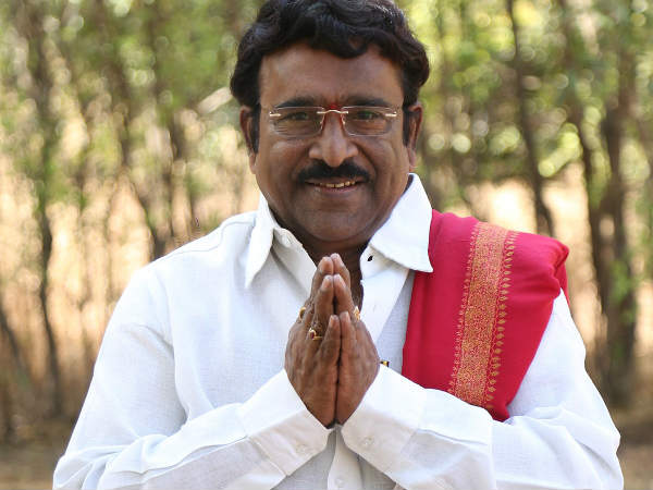 అది వాస్తవానికి దూరంగా ఉంది