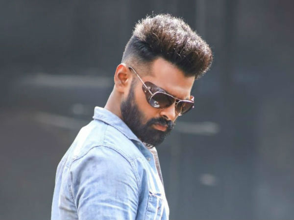 పోలీస్ యంత్రాంగం పై పాజిటివ్ కామెంట్స్