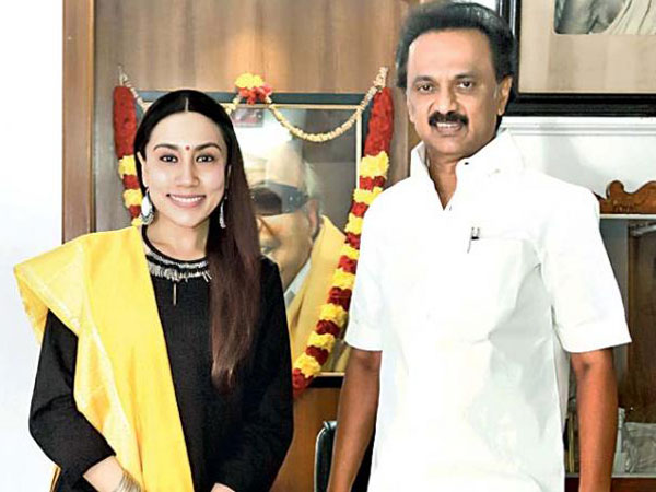 రాజకీయాల్లో ఉండటం వల్లే సాధ్యం
