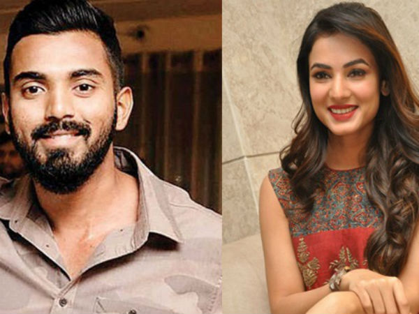 నిధి అగర్వాల్తో కూడా అఫైర్ అని