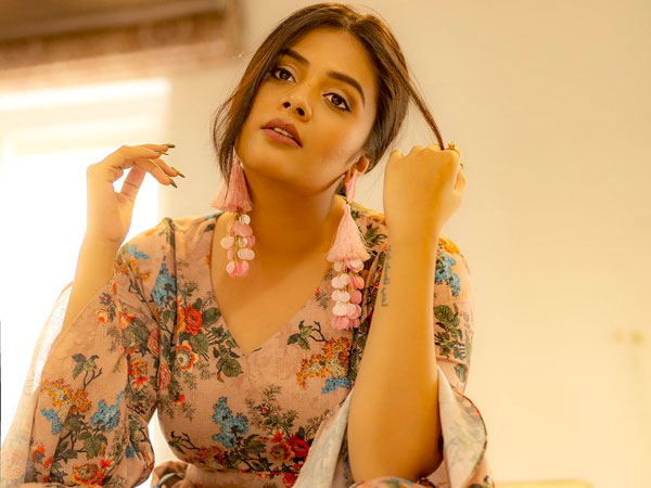 రోజు రోజుకూ పాపులర్ అవుతూ