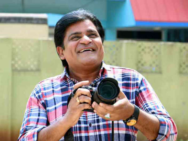 రాజకీయాల్లో చురుకుగా అలీ