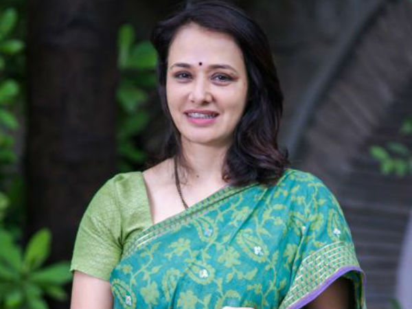 Amala Akkineni Confident about Akkineni Nagarjuna Hosting Amala Akkineni Confident about Akkineni Nagarjuna Hosting