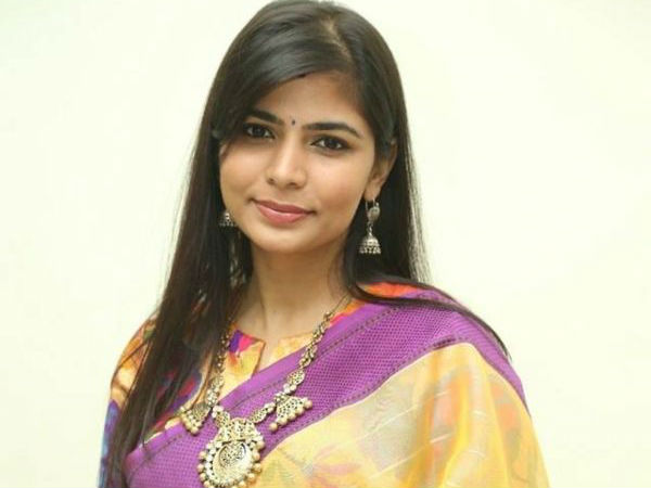 అప్పట్లో ఇక్కడ.. ఇప్పడు అక్కడ