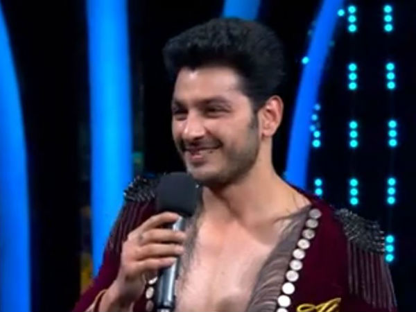 Ali Reza Enters Into the Bigg Boss House Ali Reza Enters Into the Bigg Boss House
