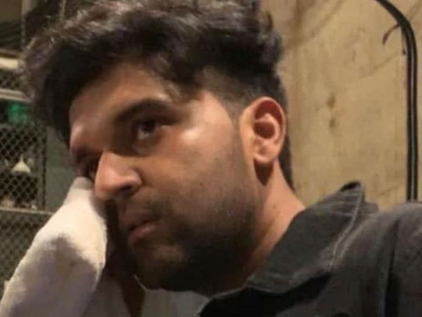 వాంకోవర్లో ప్రదర్శన ముగించుకొని