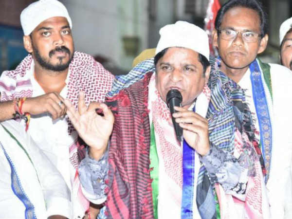 ఎన్నికల్లో పోటీకి దూరంగా అలీ