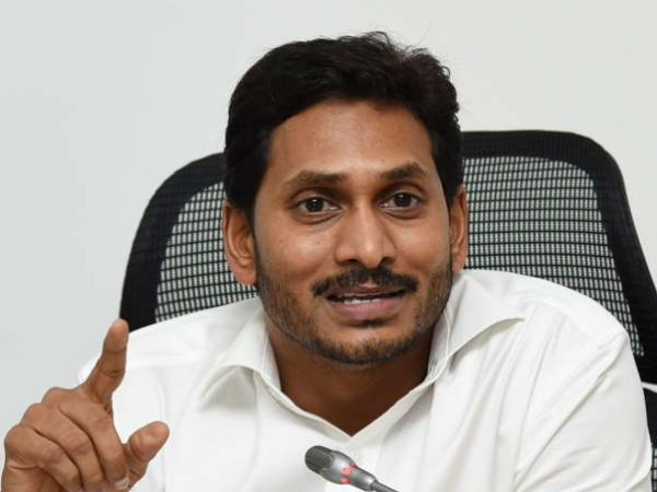 ఎంతో మంది సినీ ప్రముఖులు