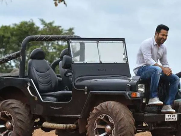 ఎన్టీఆర్ డ్రైవింగ్ గురించి పూరి ఏమన్నారంటే...