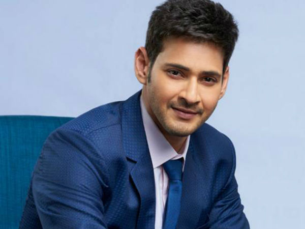 మహేశ్ కథలు వింటున్నారు