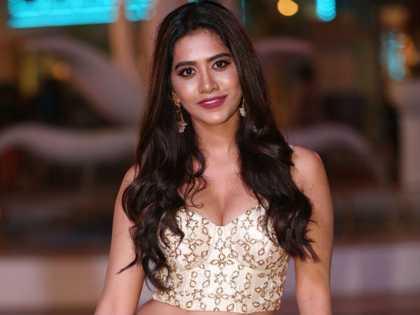 RGV compares Nabha Natesh with Ileana RGV compares Nabha Natesh with Ileana