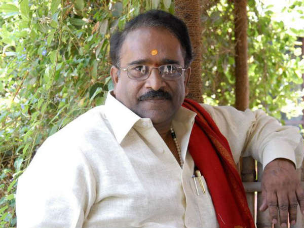 భయమేసింది ఆయనకు కనిపించకుండా తప్పించుకొని