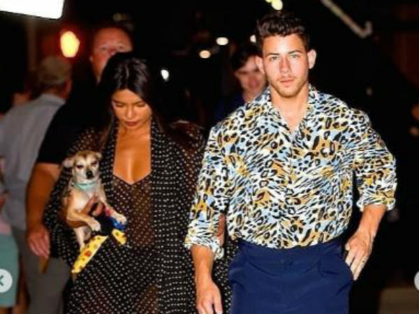 Priyanka Chopa stroll down with out bra on New York streets Priyanka Chopa stroll down with out bra on New York streets