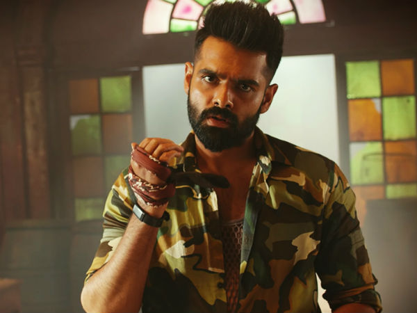 కలెక్షన్ల వర్షం