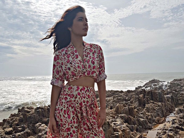 Rashi Khannas Latest Photo Shoot Viral On Social media Rashi Khannas Latest Photo Shoot Viral On Social media
