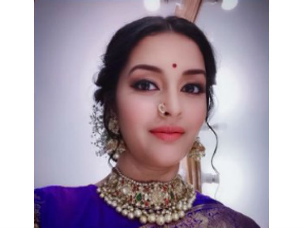 మీకు బుద్ది లేదు, ఇలాంటి చెత్త ప్రశ్నలు అడగొద్దు