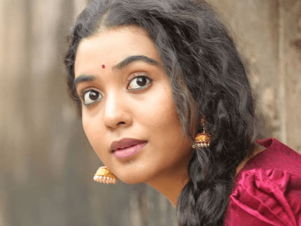 కోట మీద షూటింగ్ అన్నారు
