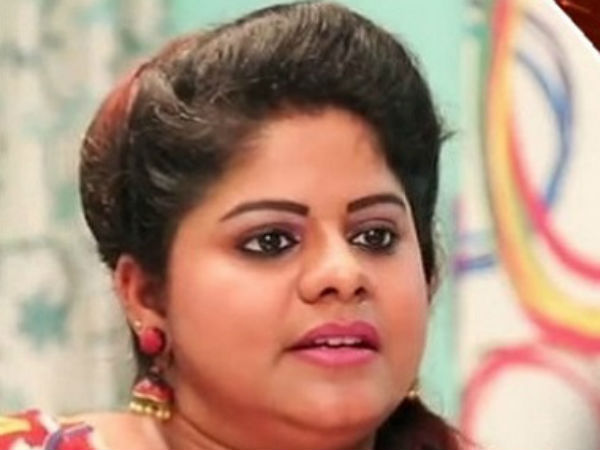 మరోవైపు శ్వేతా రెడ్డి.