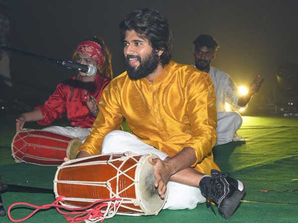 ఇతర రాష్ట్రాల్లోనూ విజయ్ దేవరకొండ క్రేజ్