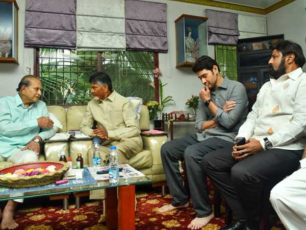 చంద్రబాబు, బాలకృష్ణ పరామర్శ.. పక్కనే మహేష్ బాబు