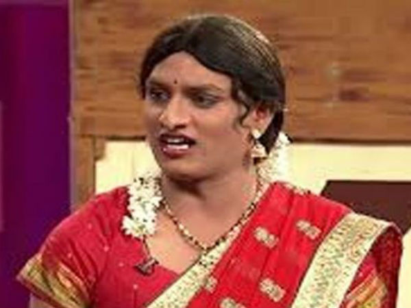 ఎలాగోలా తప్పించుకుని వస్తుండగా