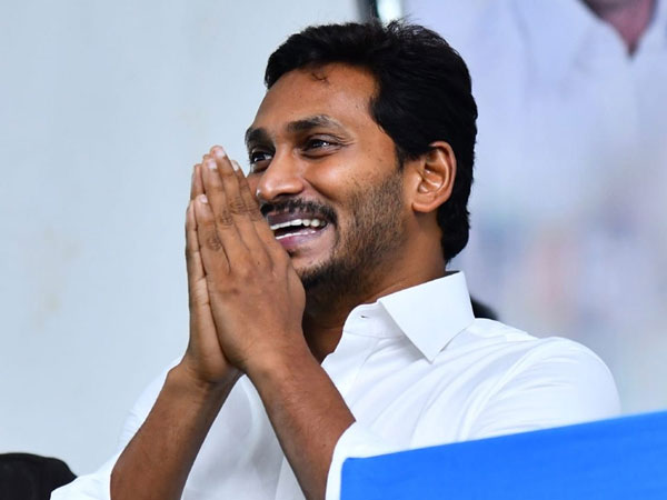 సుముఖంగానే జగన్