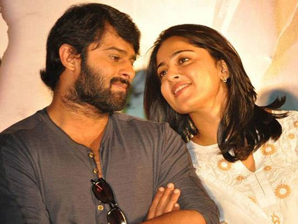 మేమన్నా ఇంట్లో దాక్కున్నామా?