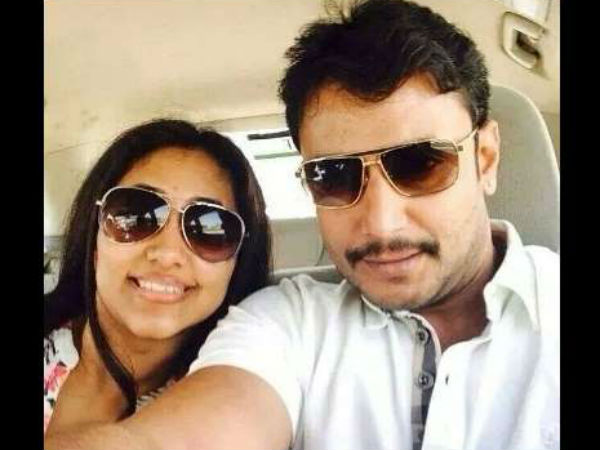ట్విట్టర్లో అన్ ఫాలో కావడంతో