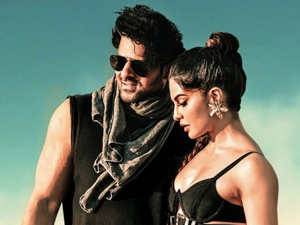 ప్రీ రిలీజ్ ఈవెంట్లో చూపించారు