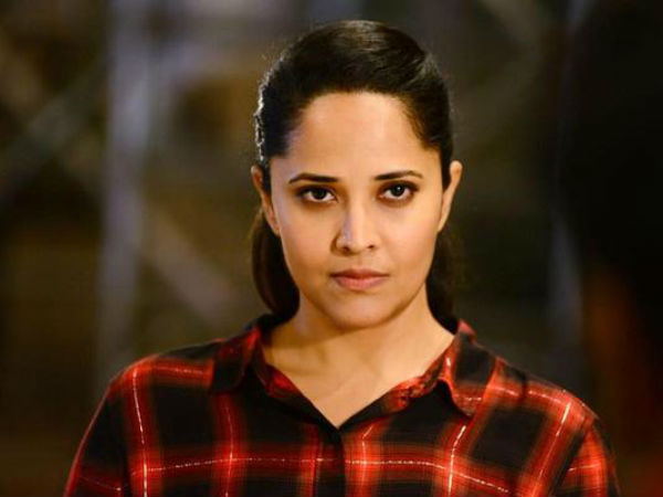 Anasuya Bharadwaj about Politics and Yatra movie Anasuya Bharadwaj about Politics and Yatra movie