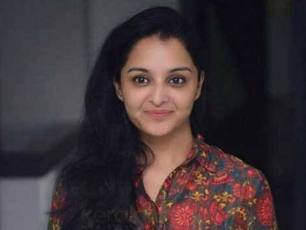 ఆందోళన చెందిన చిత్రయూనిట్.. సాయం కోసం