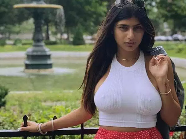ఆ సినిమాలు ఎందుకు మానేసింది అంటే..