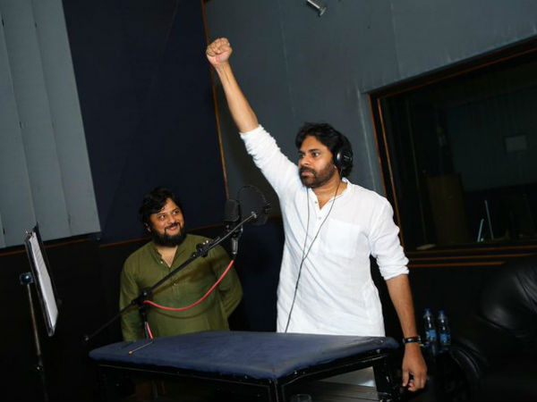 చిరు బర్త్ డే కానుకగా