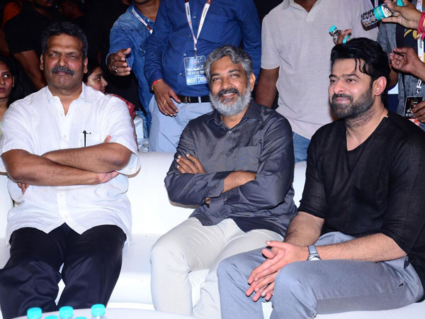 ప్రభాస్ అన్నే నాలో కాన్ఫిడెన్స్ నింపారు