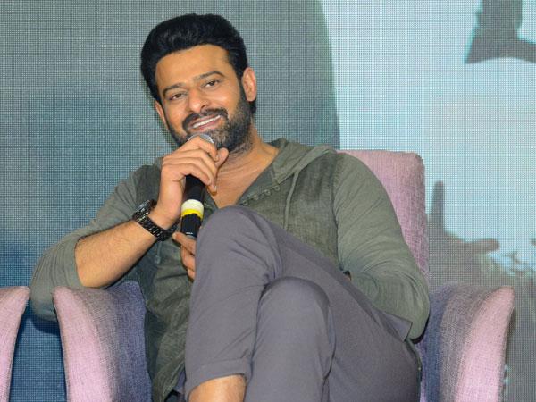 బాహుబలి అభిమానులను మెప్పిస్తే చాలు
