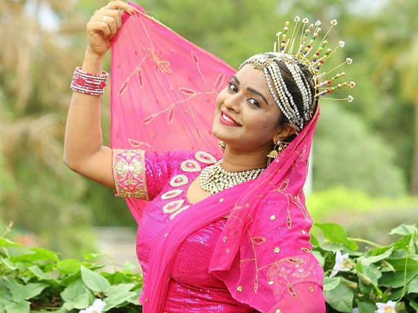 రవికి నేనంటే ప్రేమ