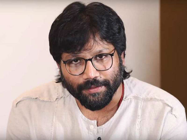వరంగల్ లోని సొంత ఇంట్లోనే