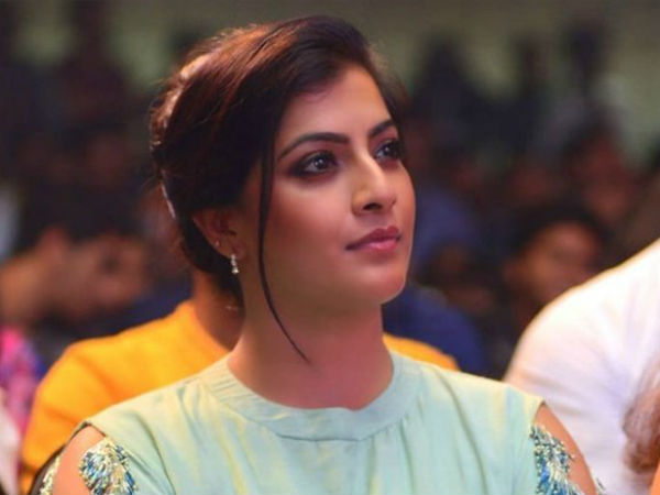 Vimal Shocking Comment On Varalaxmi Sarathkumar Vimal Shocking Comment On Varalaxmi Sarathkumar