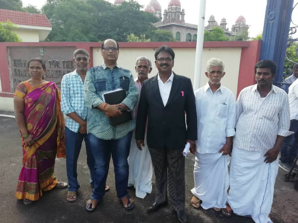 రామ్ చరణ్, చిరంజీవిలపై కేసు నమోదు చేయాలి