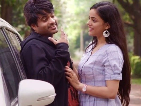 తెర ముందు, తెర వెనుక