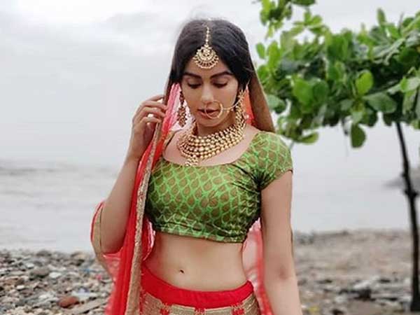అశ్రద్ధ లేని అదా